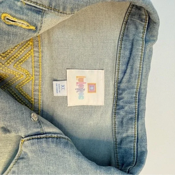 LuLaRoe Jaxon Denim Jacket‎ XL Light Wash Yellow Embroidered Boho Trucker Jean - Picture 6 of 13